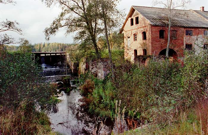 Perlu Dzirnavas (Water Mill)