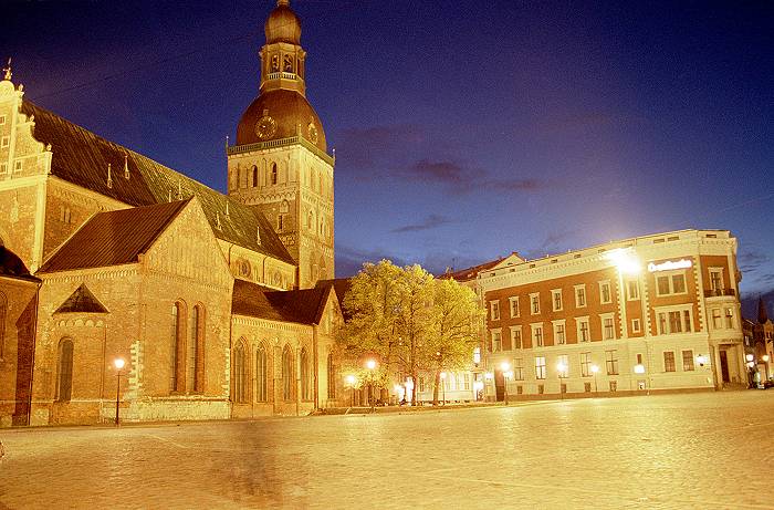 Old Riga - Domu Church square by night